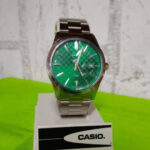 Green Dial Stainless Steel Date Watch - Image 2