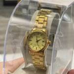 Gold Tone Ladies Date Bracelet Watch - Image 3